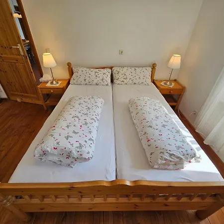 Haus Kondelwald Apartment Bausendorf